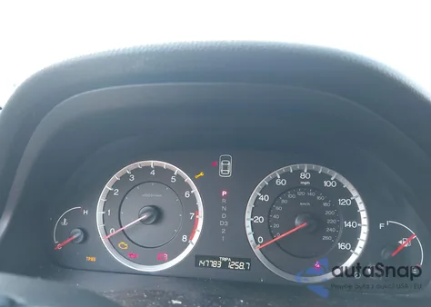 2008 Honda Accord 2.4 Lx z USA, uszkodzony, nr VIN JHMCP26338C070784